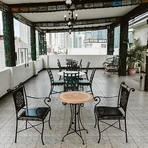 San Agustin Residences מלון דירות